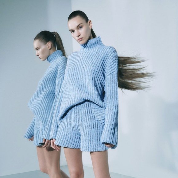 ISO: SALLY LAPOINTE Resort 2020 Shorts + Sweater - Picture 1 of 1
